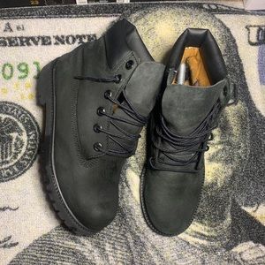 Black Timberland Boots